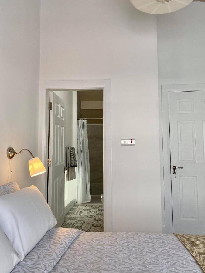Room 2 Camp Street B&B & Self Catering Oughterard Dış mekan fotoğraf