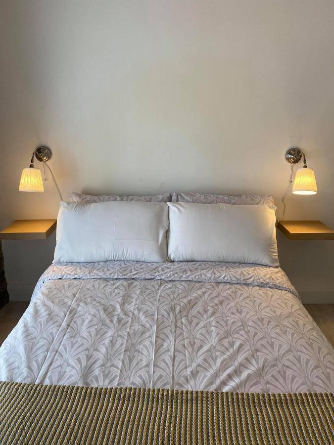 Room 2 Camp Street B&B & Self Catering Oughterard Dış mekan fotoğraf